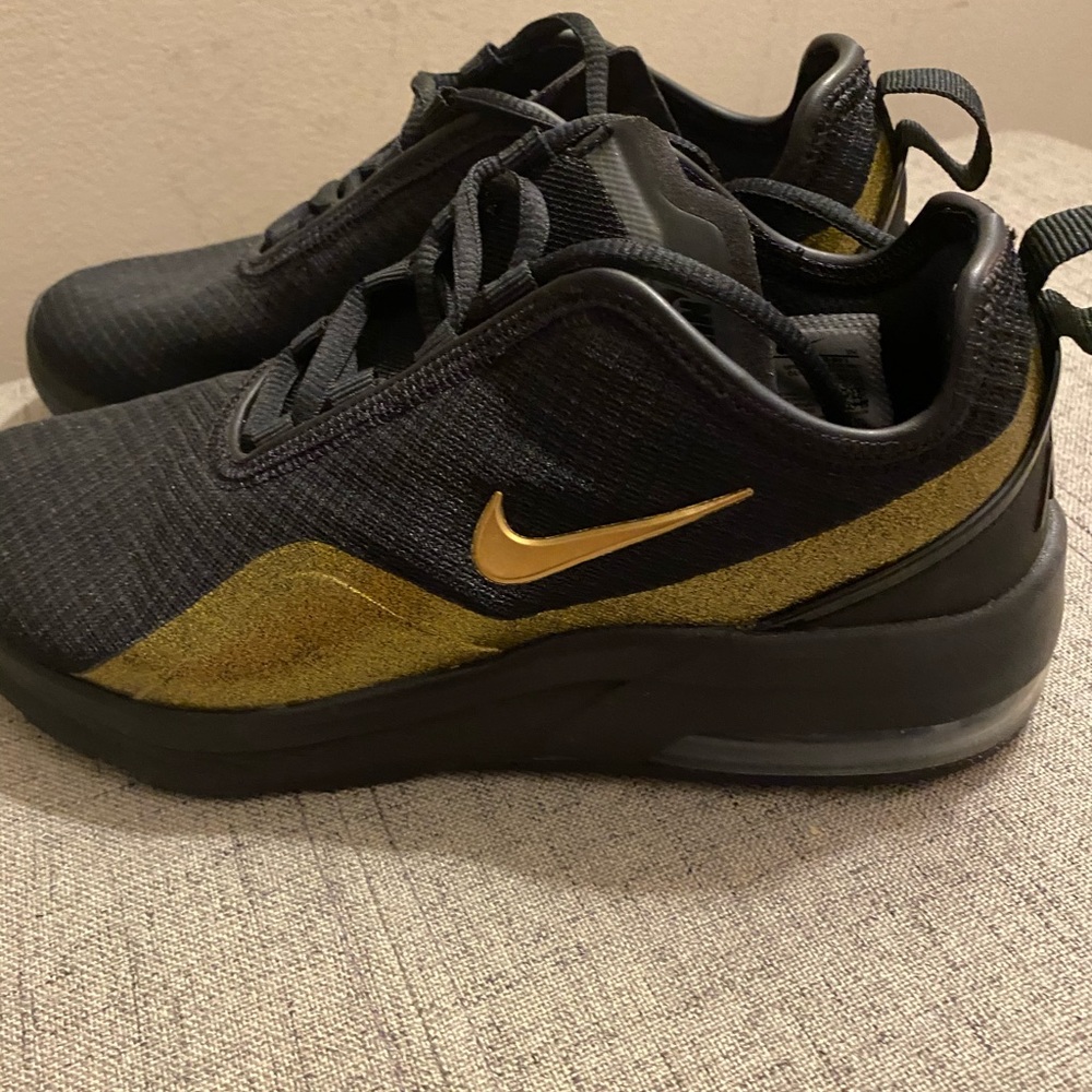 Woman Nike airmax